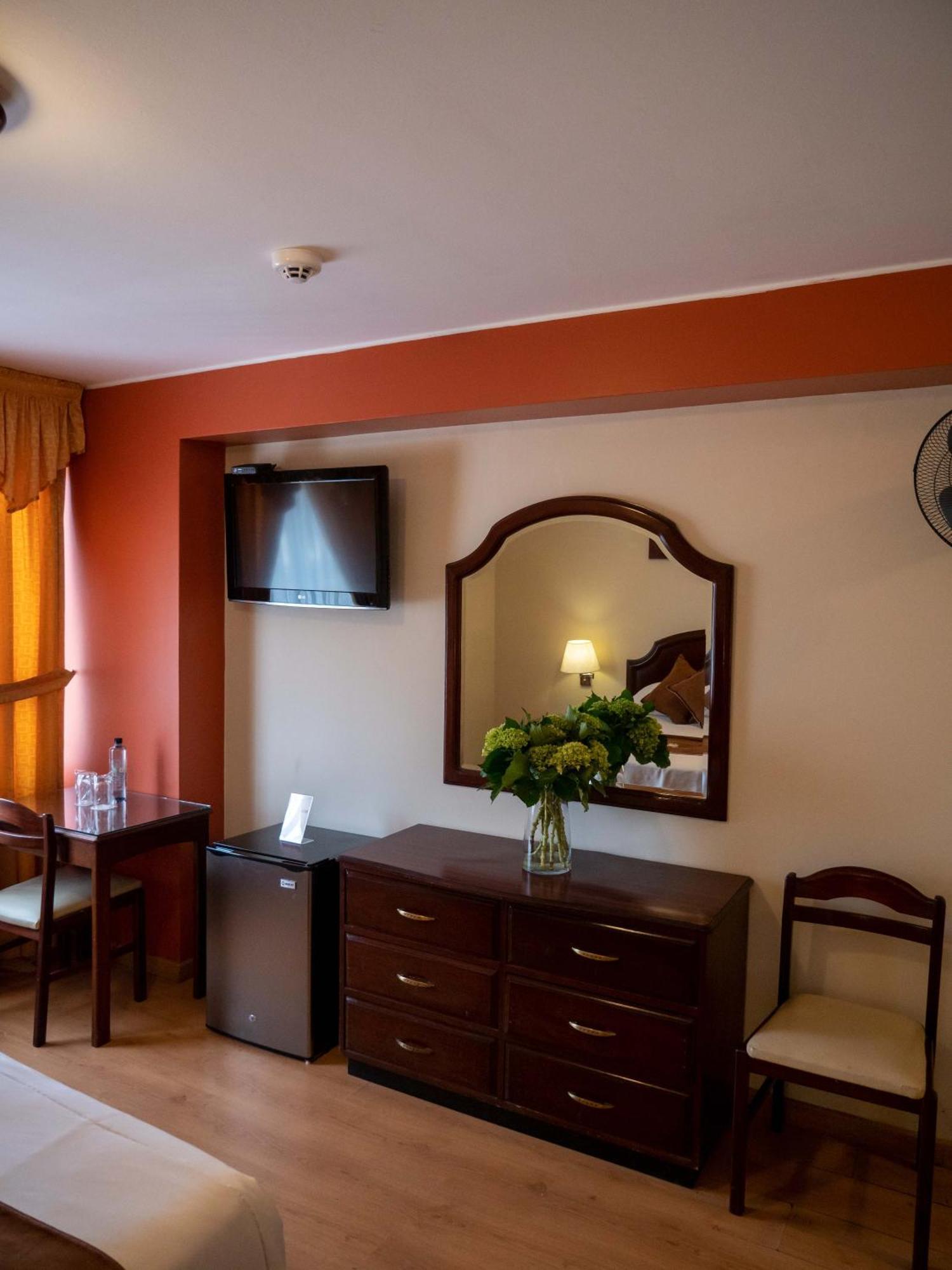 Hotel Britania San Borja Lima Exterior photo